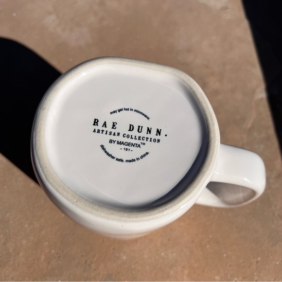 ⬇️💲Rae Dunn Mug By Magenta (BEST TEACHER EVER) - Picture 2 of 6